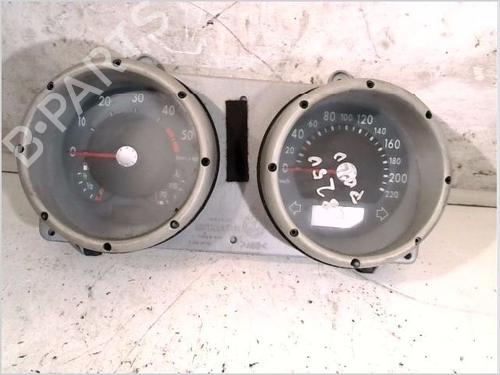 Used Display monitor VW POLO (6N2) 1.4 TDI (75 hp) 26109355