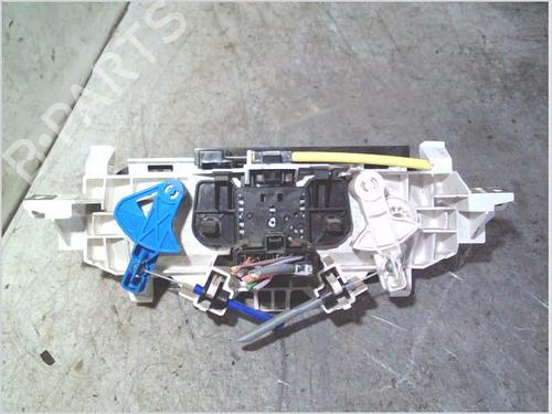 Climate control RENAULT TWINGO II (CN0_) 1.2 16V (CN04, CN0B) | BP34696130I5 - Image 2