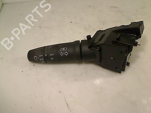 Used Headlight switch NISSAN X-TRAIL I (T30) 2.2 dCi 4x4 (136 hp) 29166301