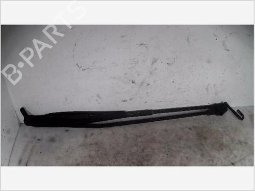 Front windshield wiper arm PEUGEOT 107 (PM_, PN_) 1.0 | BP26097777C143