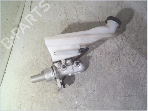 Used Brake master cylinder MERCEDES-BENZ CLA Coupe (C117) CLA 220 CDI / d (117.303) (177 hp) 26201038