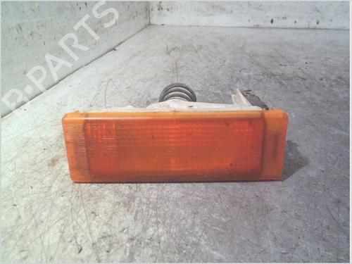 Używane Kierunkowskaz przedni prawy RENAULT RAPID Box Body/MPV (F40_, G40_) 1.0 (42 hp) 30538505