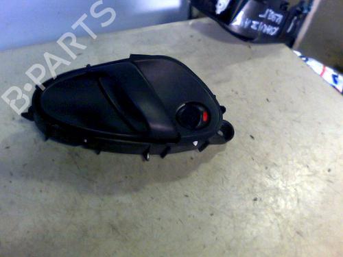 Maniglia interna anteriore destra CITROËN XSARA (N1) 1.4 i (75 hp) 29737158