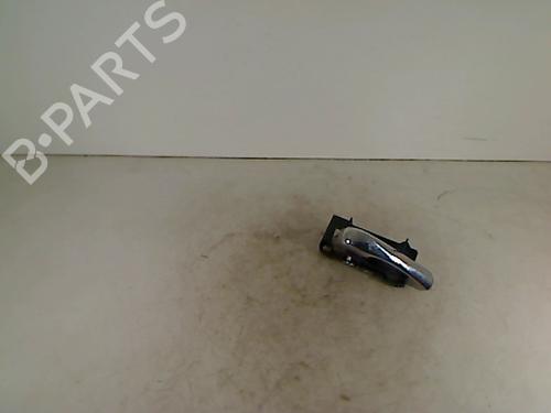 Højre fortil invendig håndtag ALFA ROMEO 147 (937_) 1.9 JTD (937.AXD1A, 937.BXD1A, 937.AXV1A, 937.BXB1A,... (115 hp) 26084068