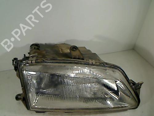 Used Right headlight PEUGEOT 306 Hatchback (7A, 7C, N3, N5) 1.9 D (69 hp) 26084626