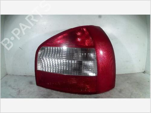 Højre baglygte AUDI A3 (8L1) 1.9 TDI (100 hp) 26098239