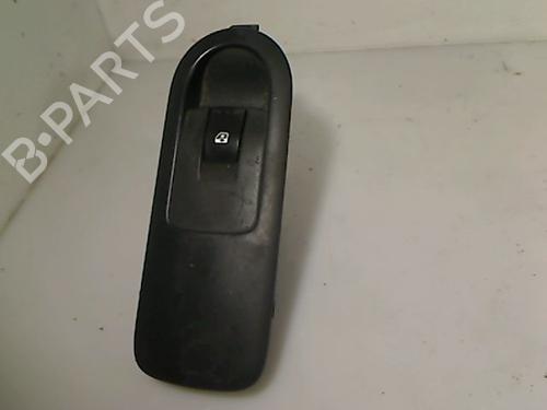 Used Switch RENAULT SCÉNIC II (JM0/1_) 1.5 dCi (JM02, JM13) (101 hp) 26075348