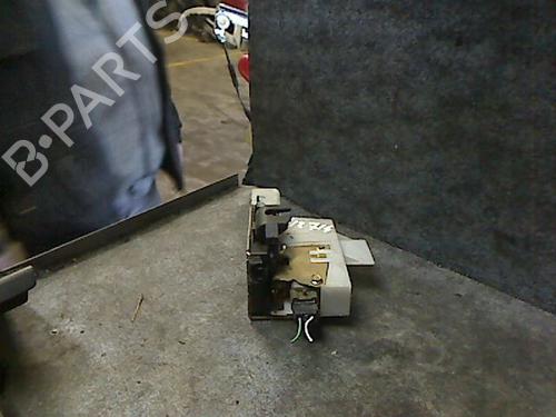 Used Front right lock RENAULT MEGANE Scenic (JA0/1_) 1.9 dT (JA0K, JA0Y) (90 hp) 29540320