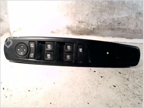 Used Switch RENAULT GRAND SCÉNIC III (JZ0/1_) 1.5 dCi (JZ09, JZ0D, JZ10, JZ14, JZ1G, JZ29, JZ2C) (110 hp) 28324883