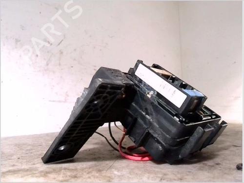 Fuse box RENAULT MEGANE III Hatchback (BZ0/1_, B3_) 1.5 dCi | BP26105261E1 
