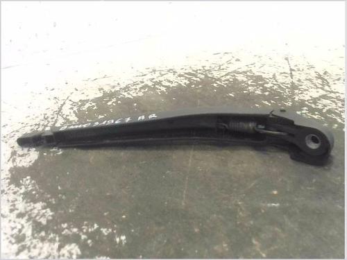 Used Rear windshield wiper arm Rear windshield wiper arm FIAT BRAVO II (198_) 1.9 D Multijet (198AXB1A) (120 hp) 40271263 40271263