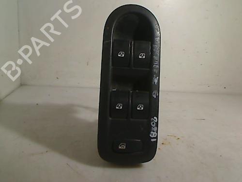 Used Switch RENAULT MEGANE II (BM0/1_, CM0/1_) 1.9 dCi (131 hp) 26081628