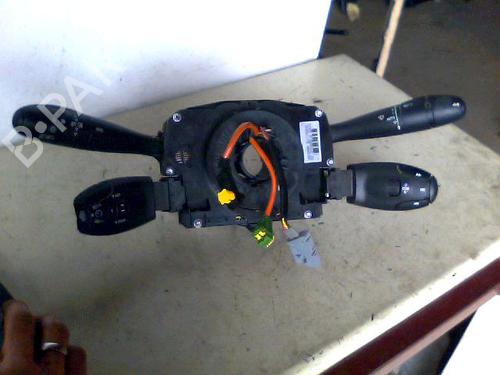 Used Steering column stalk PEUGEOT 407 (6D_) 1.6 HDi 110 (6D9HZC, 6D9HYC) (109 hp) 26091320