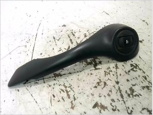 Used Switch RENAULT CLIO III (BR0/1, CR0/1) 1.5 dCi (C/BR0G, C/BR1G) (68 hp) 26113822