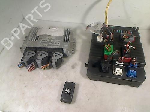 Used Engine control unit (ECU) Engine control unit (ECU) PEUGEOT 207 (WA_, WC_) 1.6 HDi (109 hp) 33007059 33007059