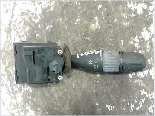 Commutateur Commutateur RENAULT SAFRANE II (B54_) 2.2 dT (B54G) (113 hp) 35957282 35957282