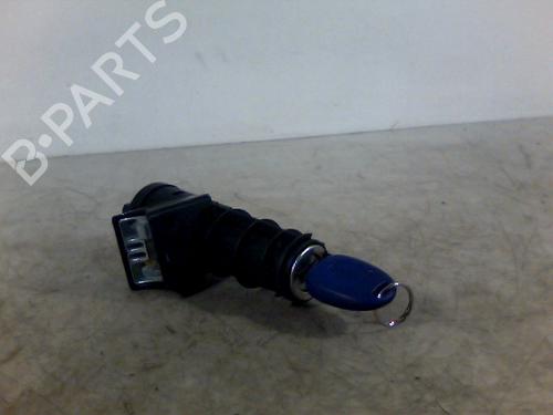 Used Ignition barrel FIAT BRAVA (182_) 1.2 16V 80 (82 hp) 28324072