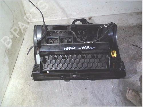 Glove box VW PASSAT B6 (3C2) 1.6 FSI | BP36692888C95 - Image 3