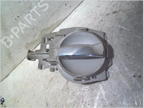 Used Front left interior door handle Front left interior door handle 37195034 37195034