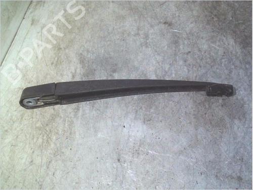 Used Rear windshield wiper arm PEUGEOT 207 (WA_, WC_) 1.4 HDi (68 hp) 31377648