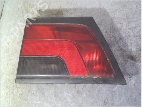Używane Lampa tylna klapy bagażnika lewa PEUGEOT 806 (221) 1.9 TD (90 hp) 30964747