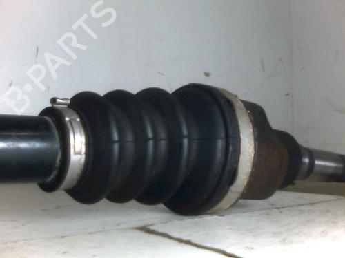 Right front driveshaft PEUGEOT 208 I (CA_, CC_) 1.2 VTI 82 | BP26082397M39 