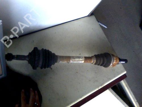 Used Left front driveshaft PEUGEOT 206 Hatchback (2A/C) 1.4 HDi eco 70 (68 hp) 26085569