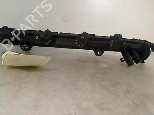 Used Injection rail Injection rail VW POLO III (6N1) 60 1.4 (60 hp) 32982751 32982751