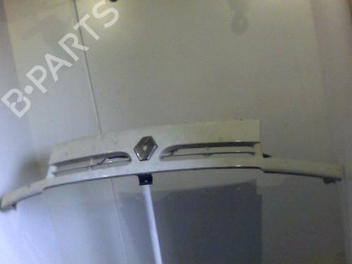 Used Grille RENAULT MASTER II Van (FD) 2.2 dCI 90 (FD0G, FD0N, FD2G, FD2N, FD3G, FD3N) (90 hp) 28324010