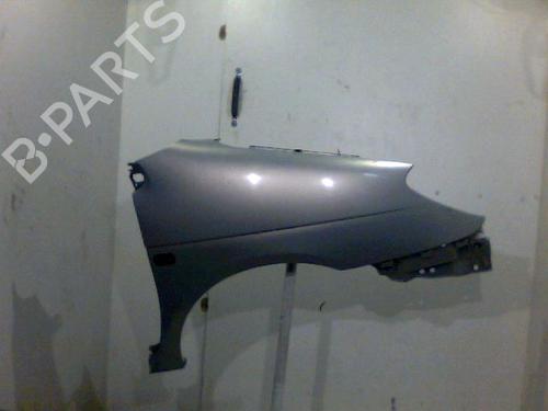 Used Right front fenders RENAULT SCÉNIC I MPV (JA0/1_, FA0_) 1.9 dCi (JA05, JA1F) (102 hp) 26074249