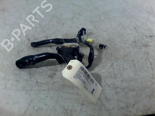 Used Headlight switch TOYOTA LAND CRUISER 90 (_J9_) 3.0 TD (KZJ90_, KZJ95_, KZJ90R, KZJ95R, KZJ90W, KZJ95W) (125 hp) 26069768