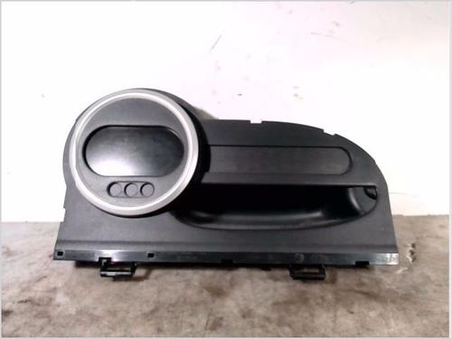 Used Display monitor RENAULT TWINGO II (CN0_) 1.2 16V (CN04, CN0B) (75 hp) 26104636