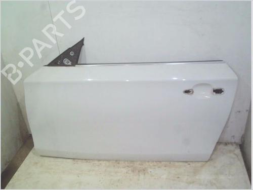 Used Left front door BMW 1 (E81) 120 d (177 hp) 30462355