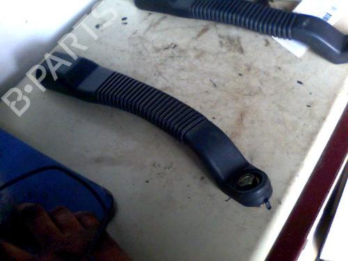 Used Seat buckle MITSUBISHI SPACE WAGON (D0_V/W) 1.8 TD (D09V, D09W) (75 hp) 29902525