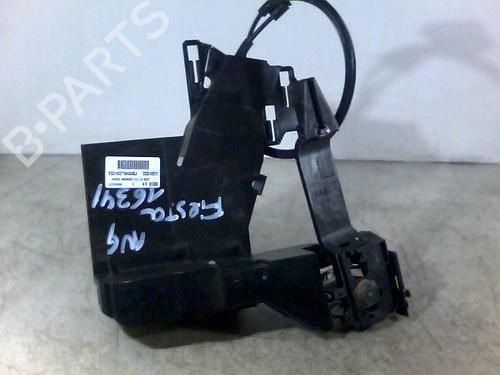 Used Front left lock FORD FIESTA V (JH_, JD_) 1.4 TDCi (68 hp) 26067465