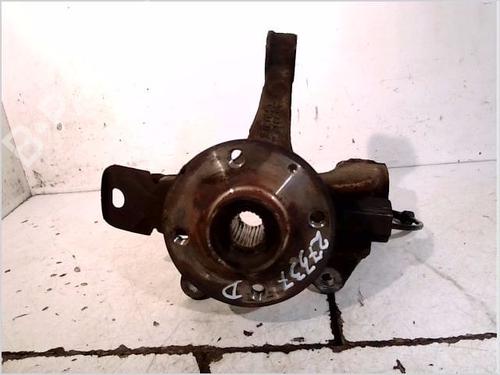 Used Right front steering knuckle CITROËN C1 (PM_, PN_) 1.0 (68 hp) 26103116