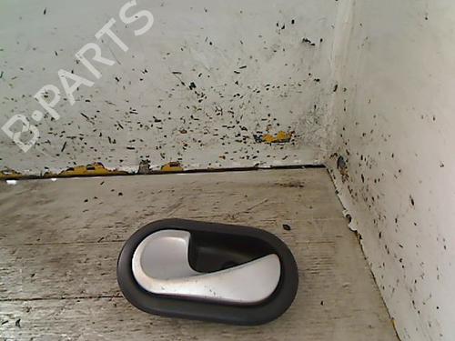 Used Rear left interior door handle DACIA SANDERO 1.5 dCi (86 hp) 26086178