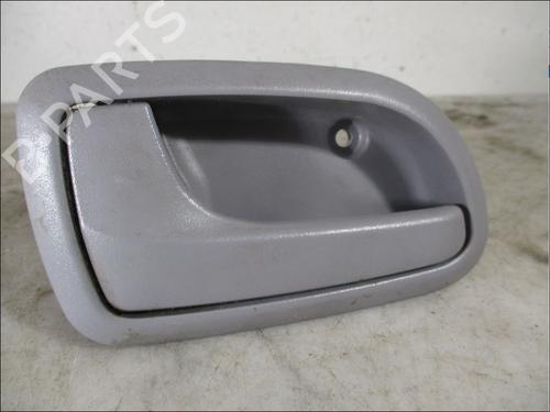 Used Front left interior door handle KIA PICANTO I (SA) 1.1 (65 hp) 26092515