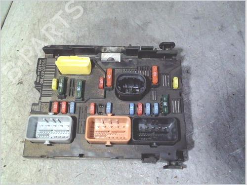 Used Fuse box Fuse box CITROËN C3 I (FC_, FN_) 1.4 HDi (68 hp) 40086930 40086930