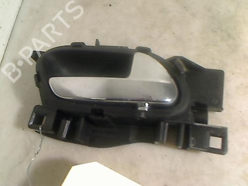 Used Front right interior door handle PEUGEOT 3008 I MPV (0U_) 1.6 HDi (109 hp) 26081967