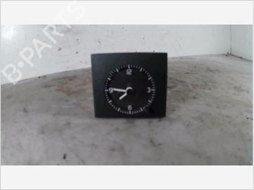 Pantalla multifuncion RENAULT CLIO I (B/C57_, 5/357_) 1.2 (B/C/S57A, B/C57S, 5/357F, 5/357J, 5/357L, 5/357R) (58 hp) 26097488