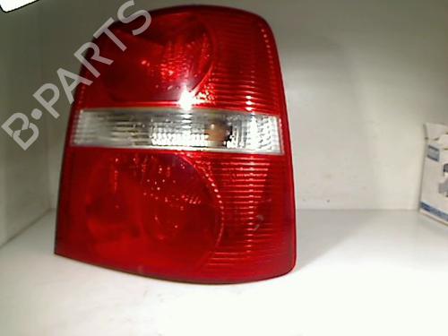 Used Right taillight VW TOURAN (1T1, 1T2) 2.0 TDI 16V (140 hp) 26075251