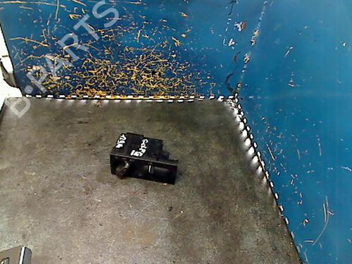 Headlight switch VW GOLF III (1H1) 1.9 TDI | BP29884172I24