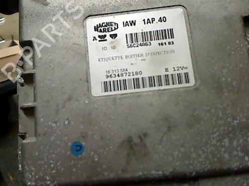 Used Engine control unit (ECU) Engine control unit (ECU) CITROËN ZX (N2) 1.4 i (75 hp) 32987229 32987229