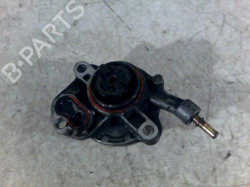 Used Vacuum pump PEUGEOT 406 Break (8E/F) 2.2 HDi (133 hp) 26084665