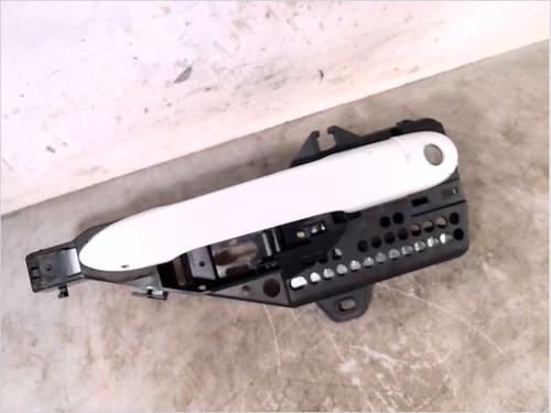 Used Front left exterior door handle RENAULT CLIO IV (BH_) 1.5 dCi 75 (75 hp) 26101470