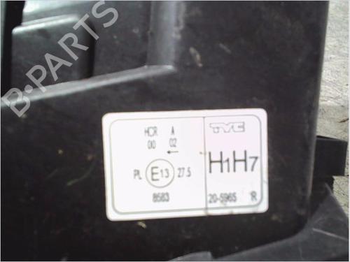 Right headlight VW POLO (6N2) 1.4 TDI | BP26114017C29 