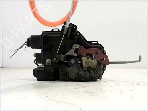 Front right lock AUDI A3 (8P1) 1.9 TDI | BP27215410C97 