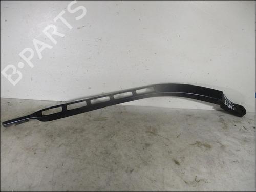 Used Front windshield wiper arm SEAT ALTEA (5P1) 2.0 TDI 16V (140 hp) 28325084