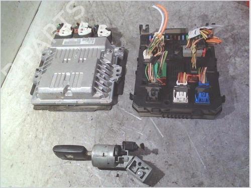 Used Engine control unit (ECU) PEUGEOT 3008 I MPV (0U_) 1.6 HDi (112 hp) 28808132